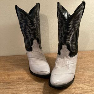 Men’s Laredo Eel Skin Cowboy Boots